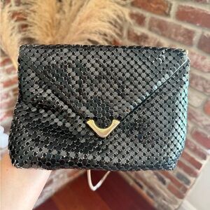 VTG Black Chain Mesh Purse Bag with Gold Tone Chain and Shoulder Strap Clutch